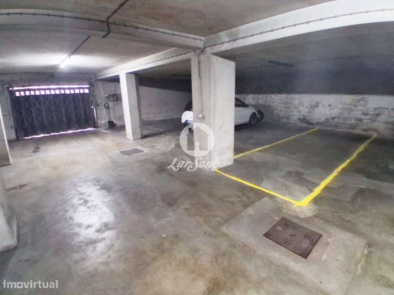 T3 Remodelado com 3 Frentes, Varandas, Elevador e Garagem | Fânzere...-16