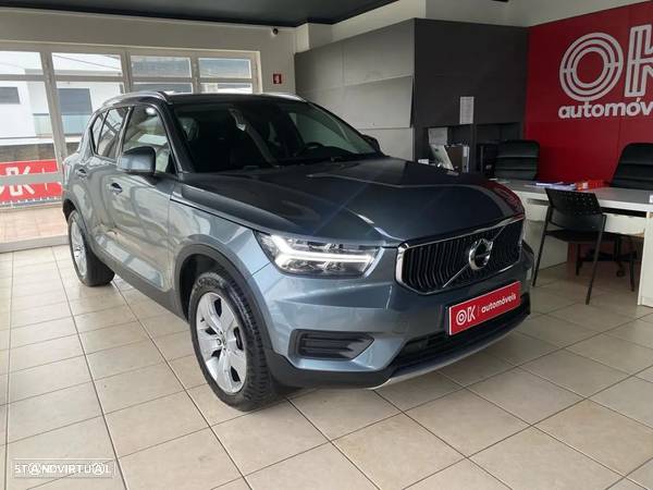 Volvo XC 40 2.0 D3 Momentum Geartronic - 52