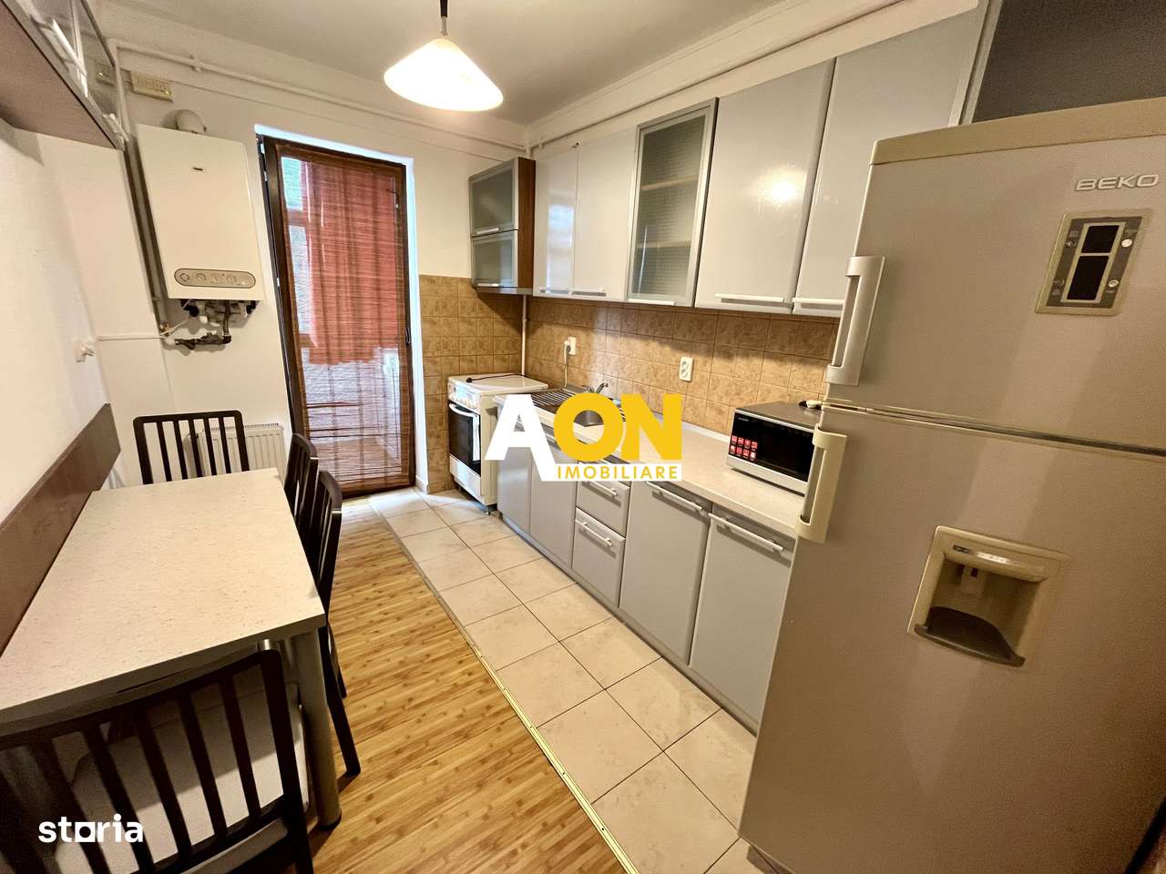 Apartament cu 2 Camere, Etaj 2, Zona Stadion - Imagine principală: 3/9