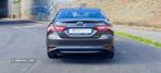 Toyota Camry 2.5 Hybrid Luxury - 4