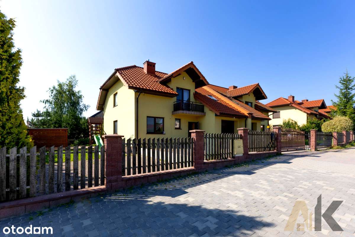 Komfortowy Dom Z Tarasem I Ogrodem – Nowy Sącz - Pełny obrazek: 2/20