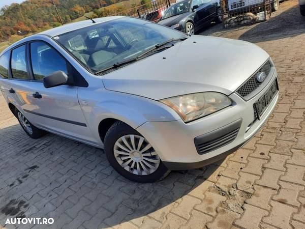 Dezmembrez Ford focus 2 Tournier 1.6 Tdci An 2005 - 3