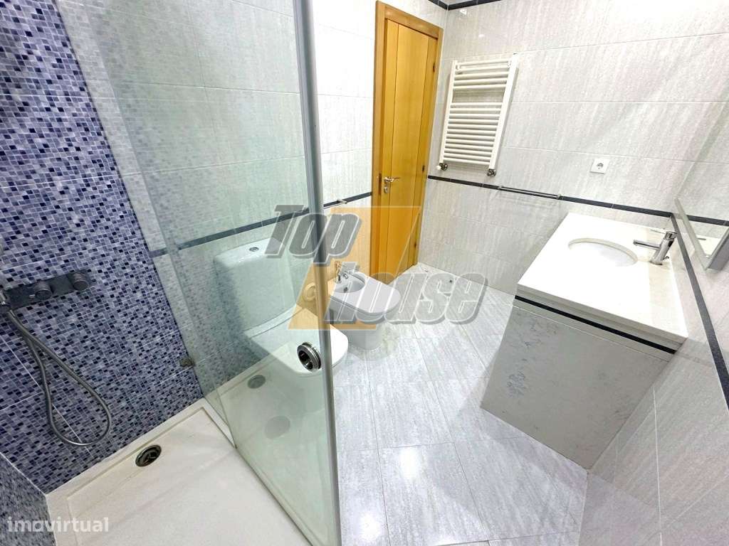 Excelente Apartamento T3 - Colinas do Cruzeiro-23