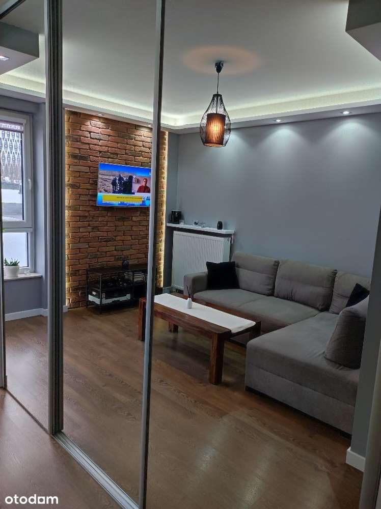 Kawalerka z osobną sypialnią/ Apartment for rent