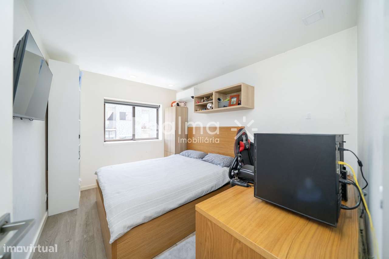 Apartamento T3 Areal- Totalmente Renovado-30