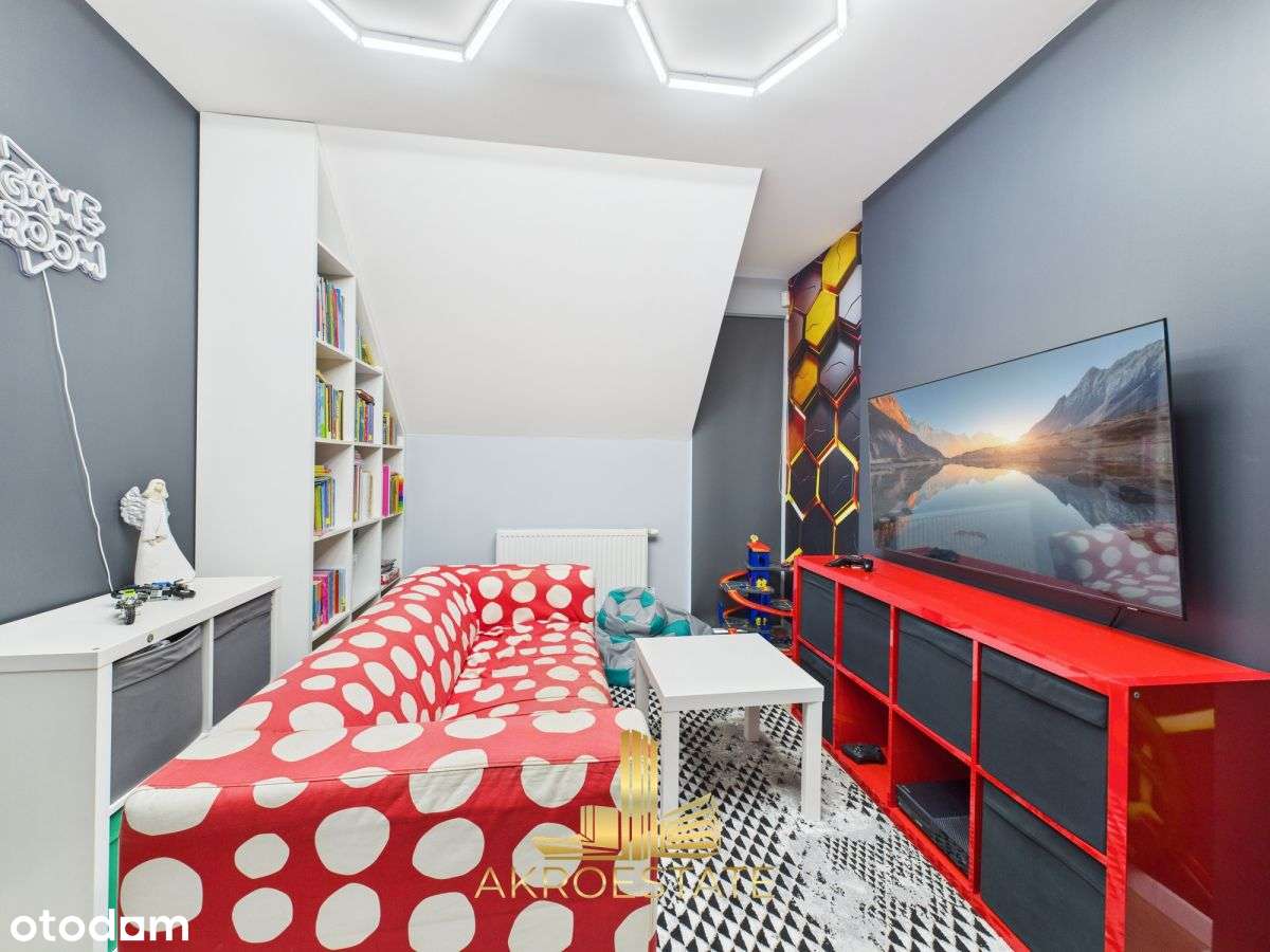 Elegancki i przestronny dom rodzinny!-16