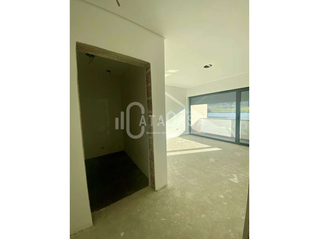 Moradia Geminada T3+1 Nova para Venda em Anadia-11