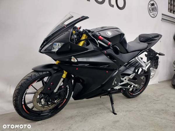 Yamaha YZF - 18