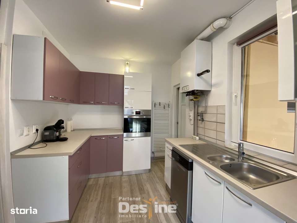 Casa cu 4 camere,   terasa acoperita,  curte de 700 mp, zona Kaufland - Imagine principală: 5/10