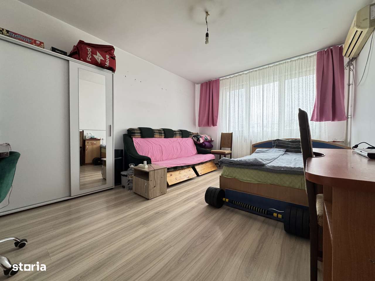 Vanzare-Apartament decomandat 2 camere 50mp, cu loc de parcare-0