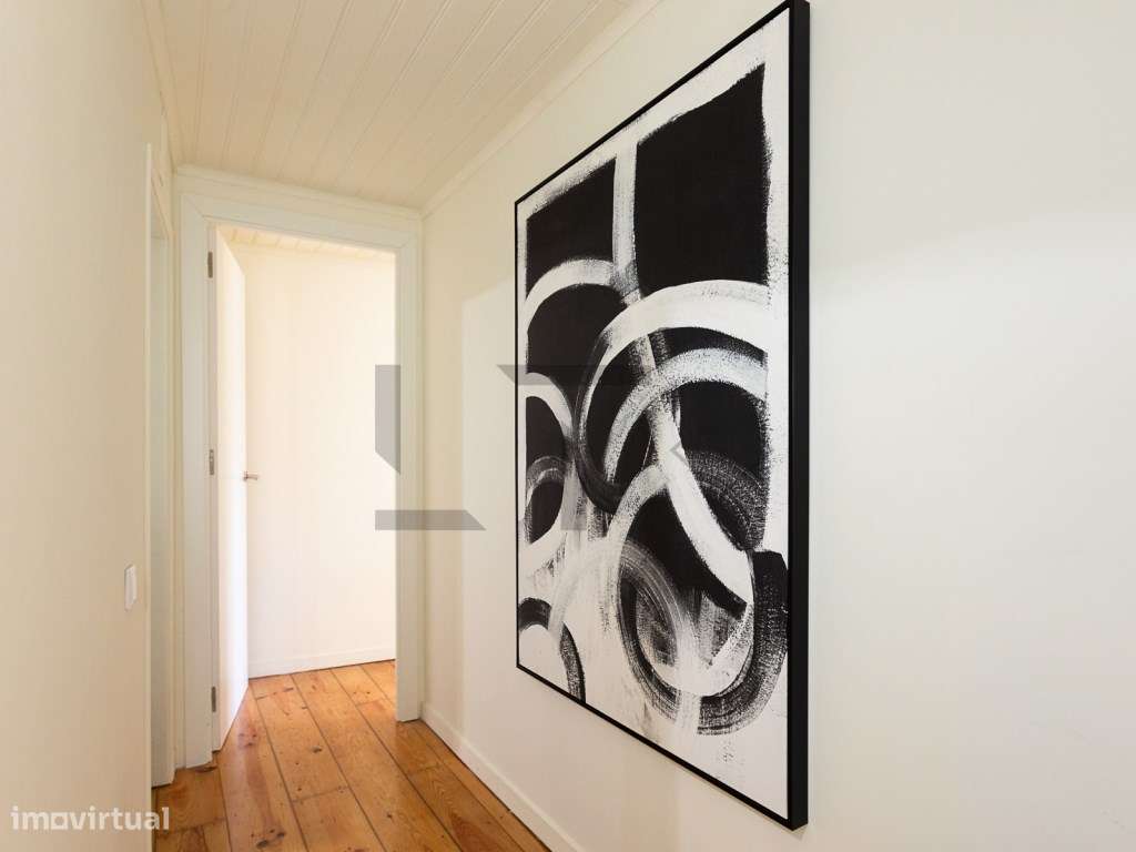 Apartamento T2 Triplex com Vista Rio, com Yield de 6% à Venda nas P... - Grande imagem: 5/26