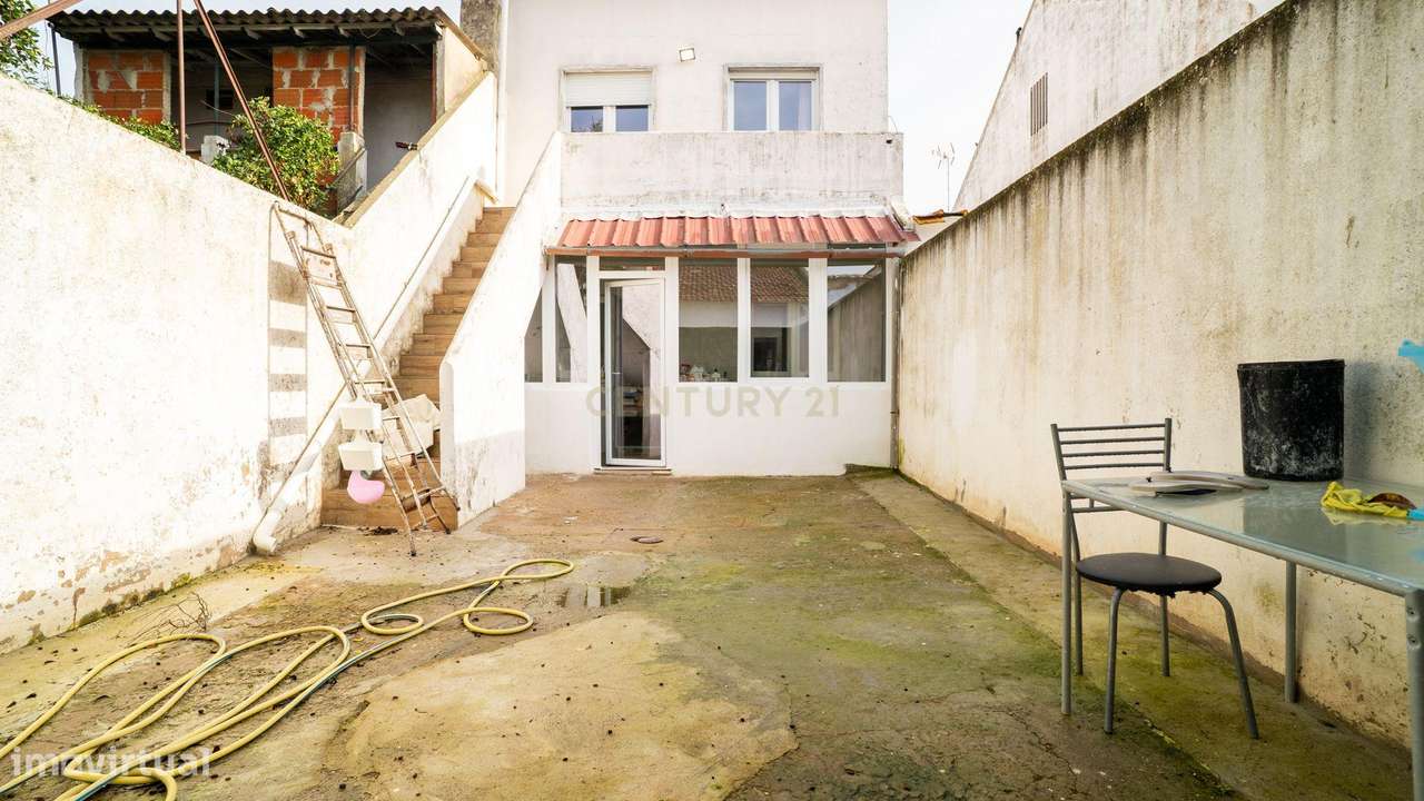 Moradia Renovada em Salvaterra de Magos, Santarém-16