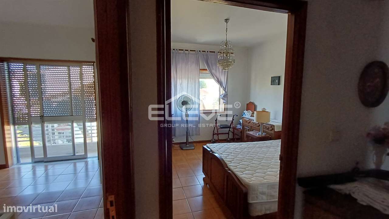 Apartamento T3 Valbom-24