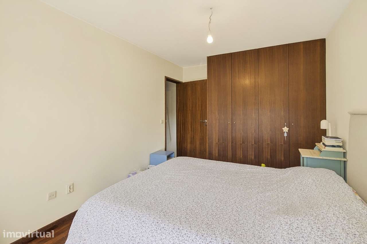 T3 Duplex com Jardim Privativo, O Conforto de uma Moradia  Porto-18