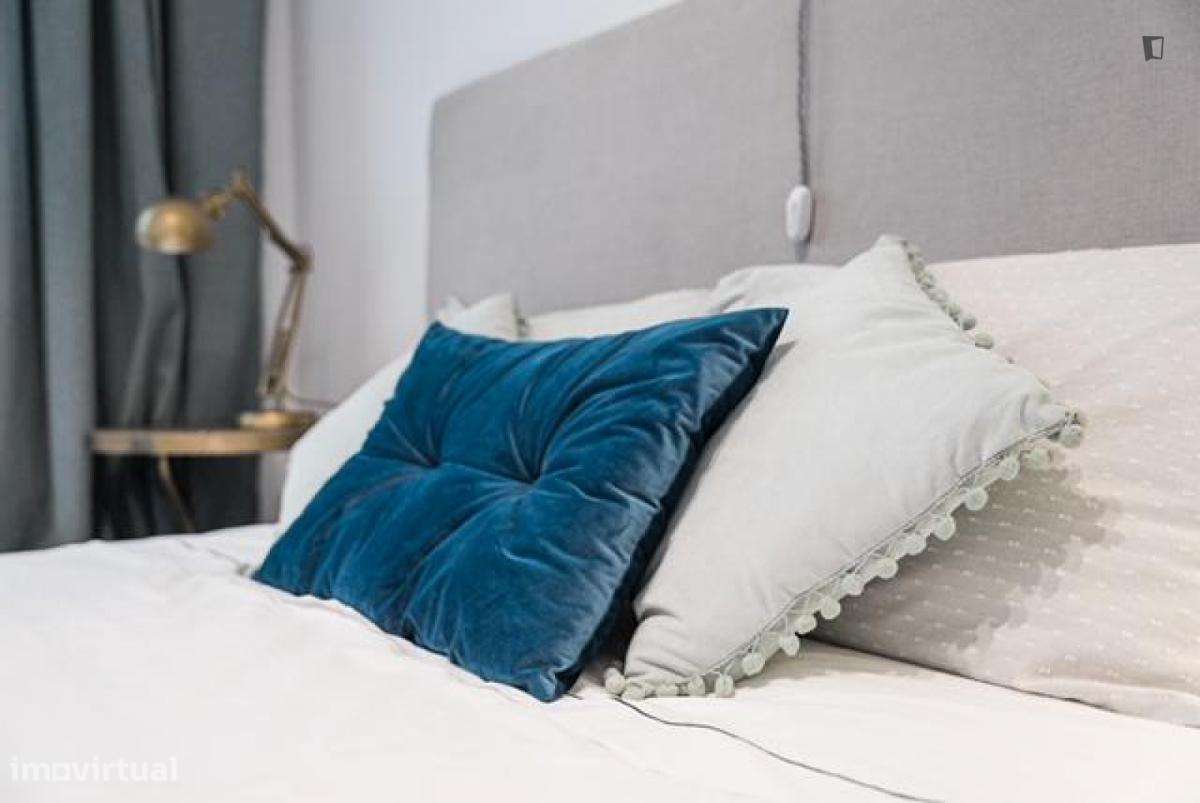 Quarto - localizado em Vila nova de gaia - Grande imagem: 3/7