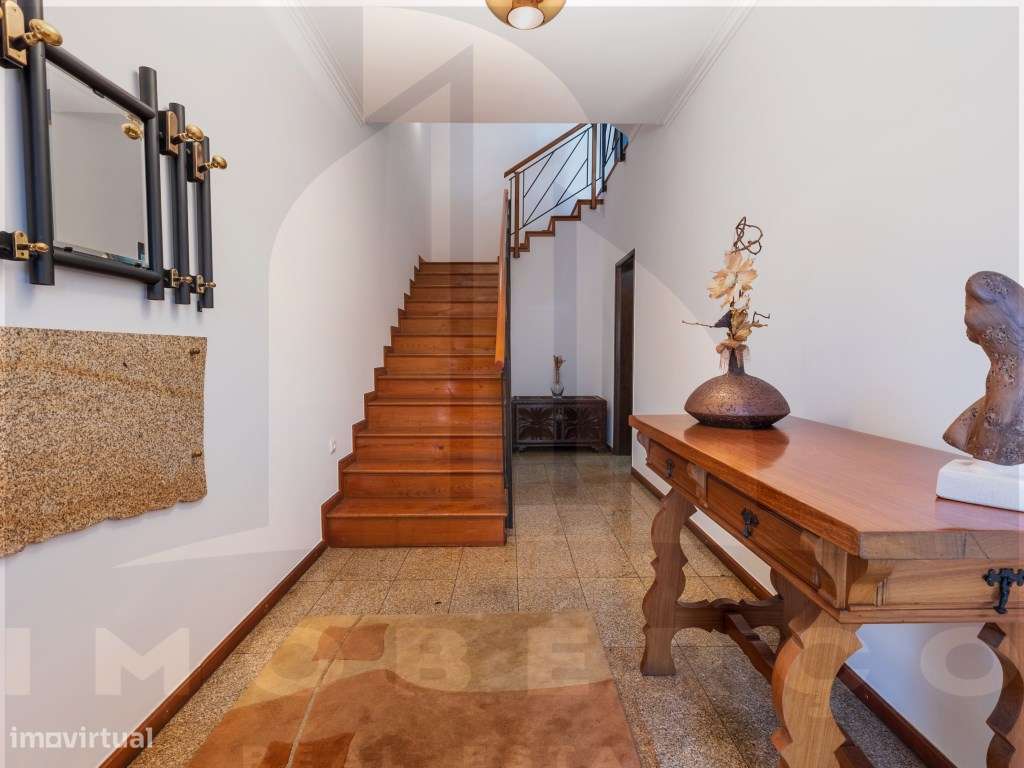 Fantastica Moradia T4-28