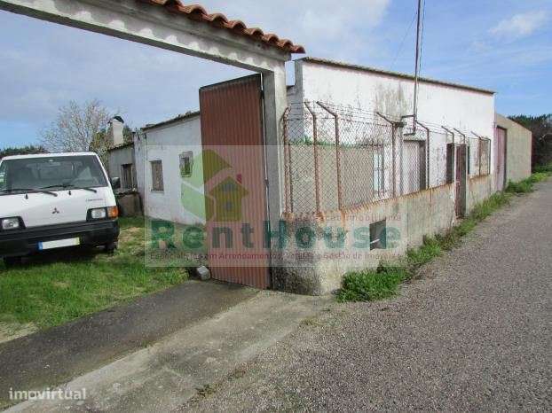 Moradia Para Reconstrução com Terreno 3000 mts - Grande imagem: 3/6