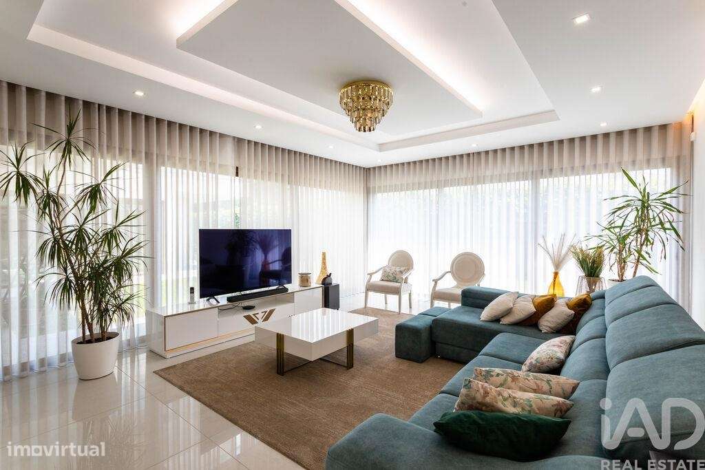 Casa T6 em Santa joana de 667,00 m2 - Grande imagem: 3/30