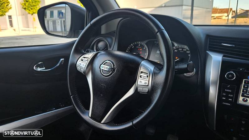 Nissan Navara 2.3 dCi CD 4WD N-Connecta Navi+Barras - 5