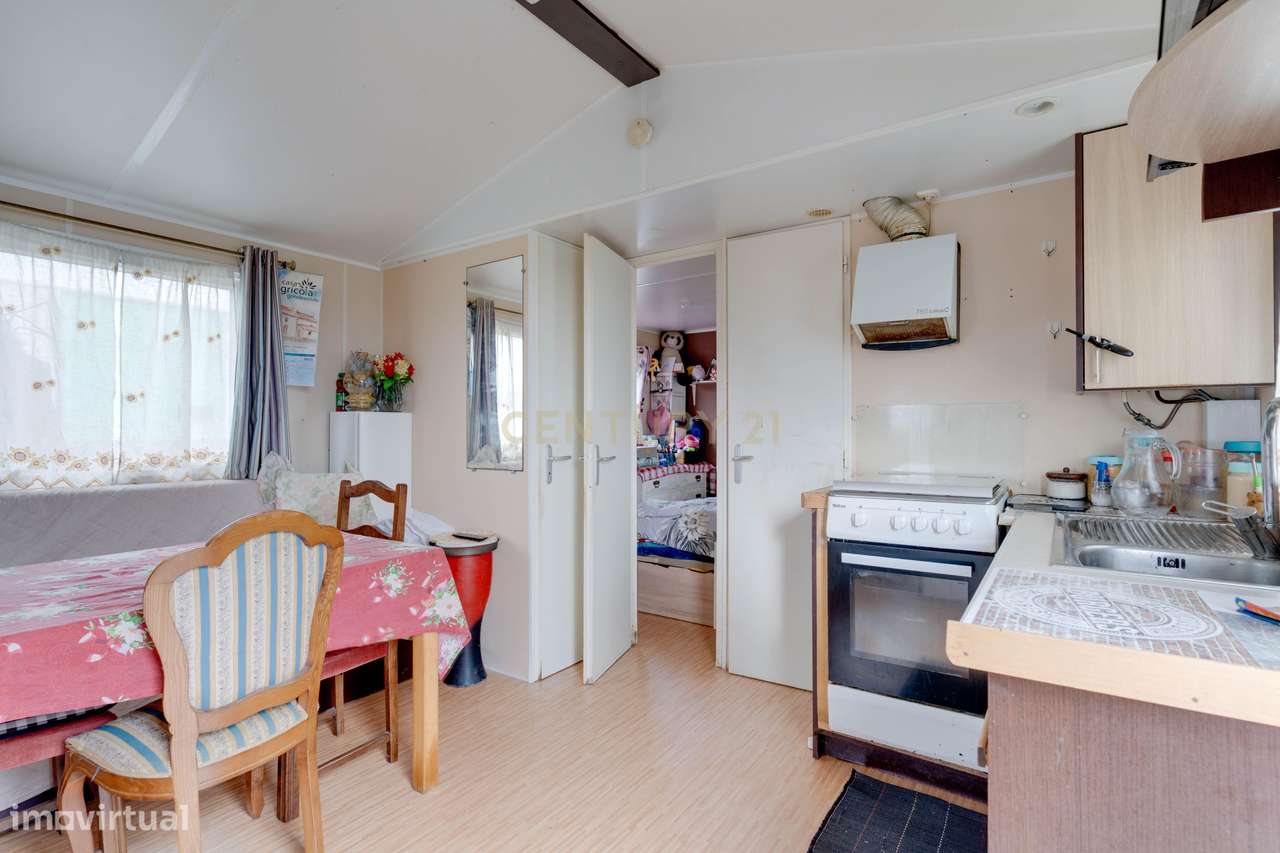 Terreno c/ viabilidade de construção junto á praia - Oportunidade Únic-8