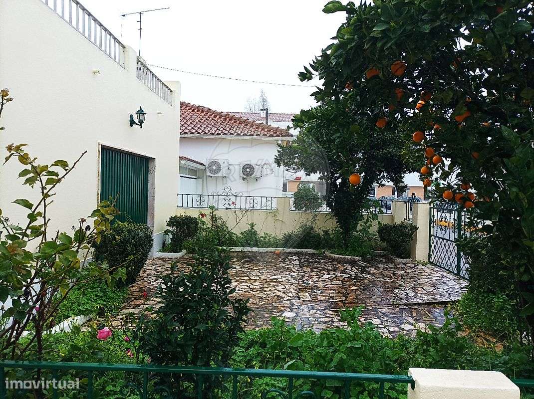 Moradia T4 para venda-15