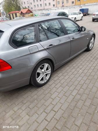 BMW Seria 3 320d - 20