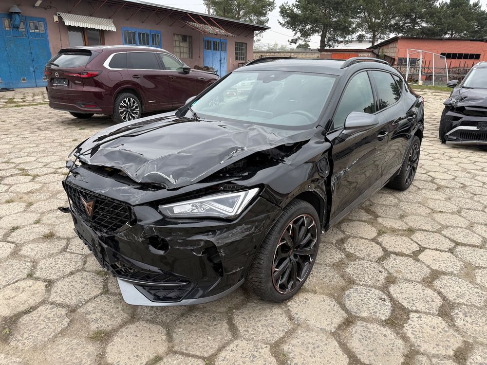 Cupra Formentor 1.4 e-Hybrid DSG Tribe Edition 2021