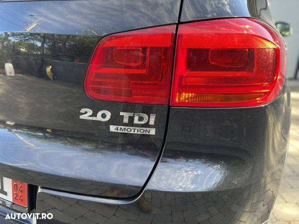 Volkswagen Tiguan 2.0 TDI DPF 4Motion BlueMotion Technology DSG Exclusive - 27