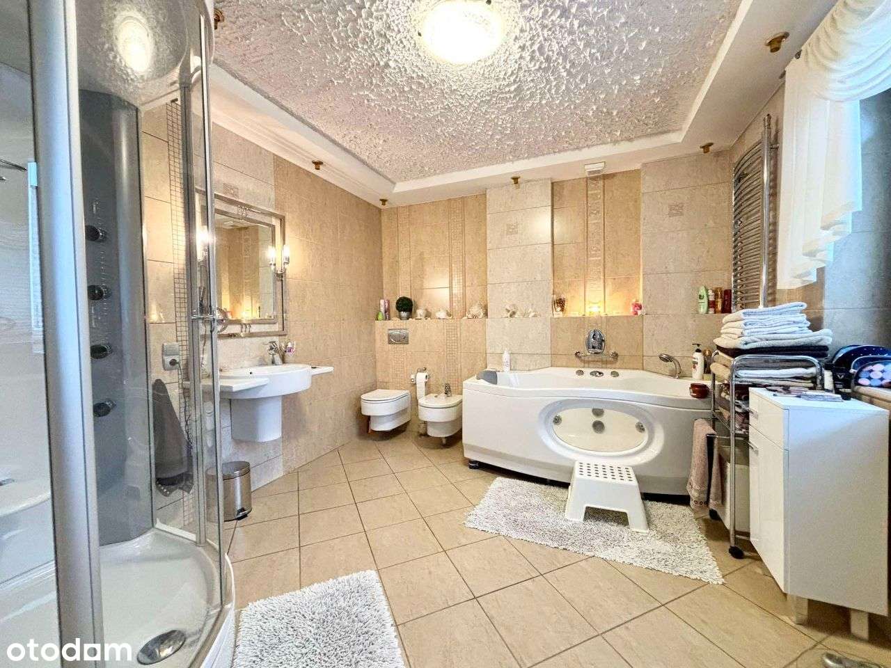 DOM WOLNOSTOJĄCY- W ATRAKCYJNEJ CENIE-9