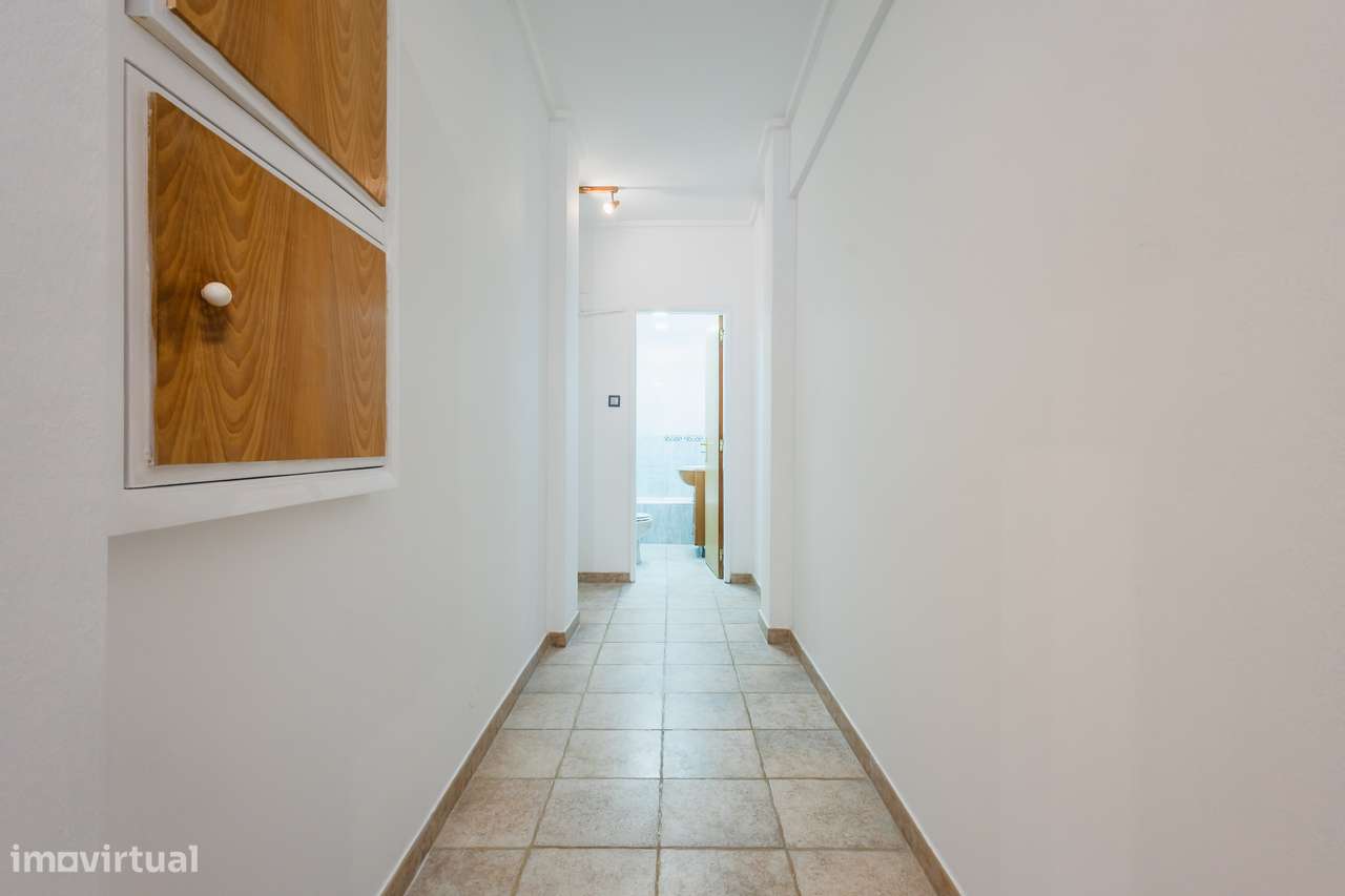 Apartamento T2 em Agualva-Cacém-8