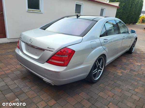 Mercedes-Benz Klasa S 500 L BlueEffICIENCY 4-Matic - 4