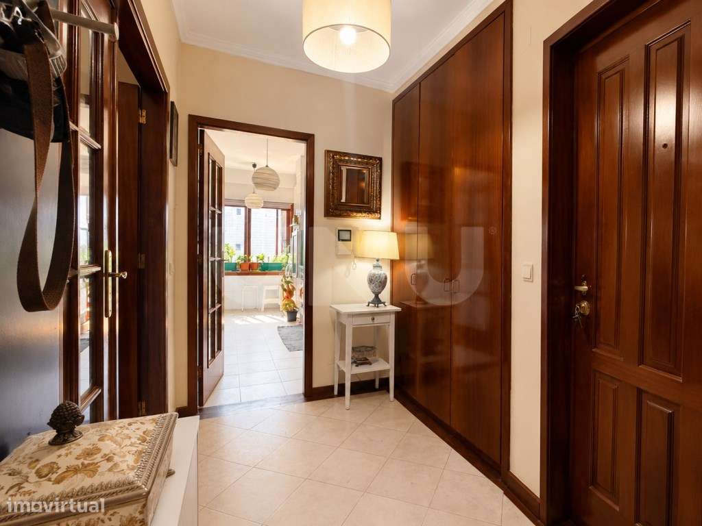 Apartamento T1, C/ Varandas e Piscina a 900m da Praia-17