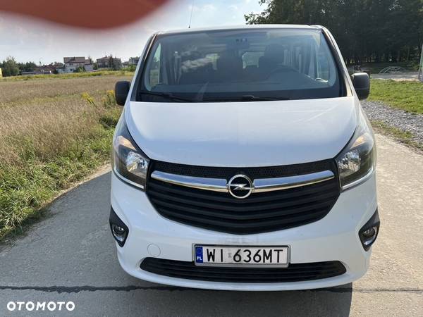 Opel Vivaro - 8