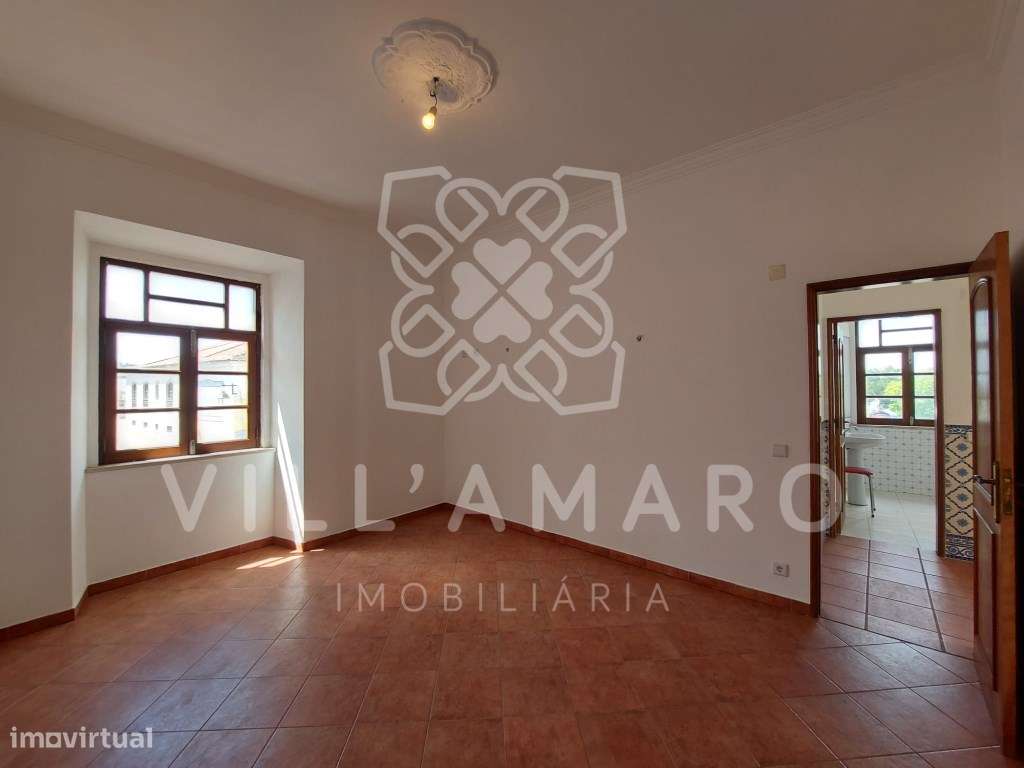 Moradia T2, centenária, zona histórica de Palmela, com dois pisos, ... - Grande imagem: 5/13