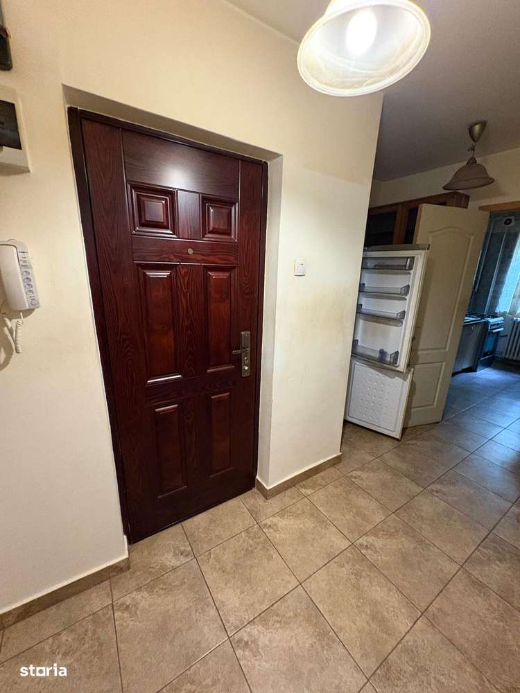 3 camere decomandat 56 mp tatarasi vasile lupu   parter  95.000 euro-4