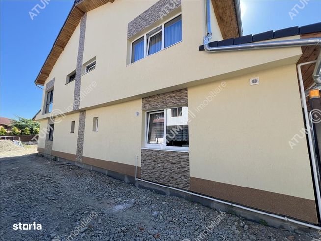 Casa la cheie cu 4 camere 3 bai si teren de 290 mp zona Brana Selimbar-8