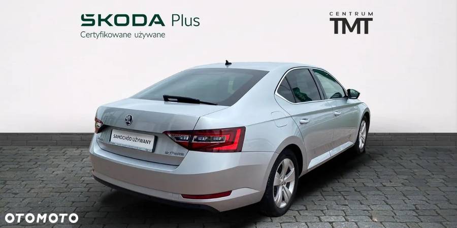 Skoda Superb 2.0 TDI Ambition - 2