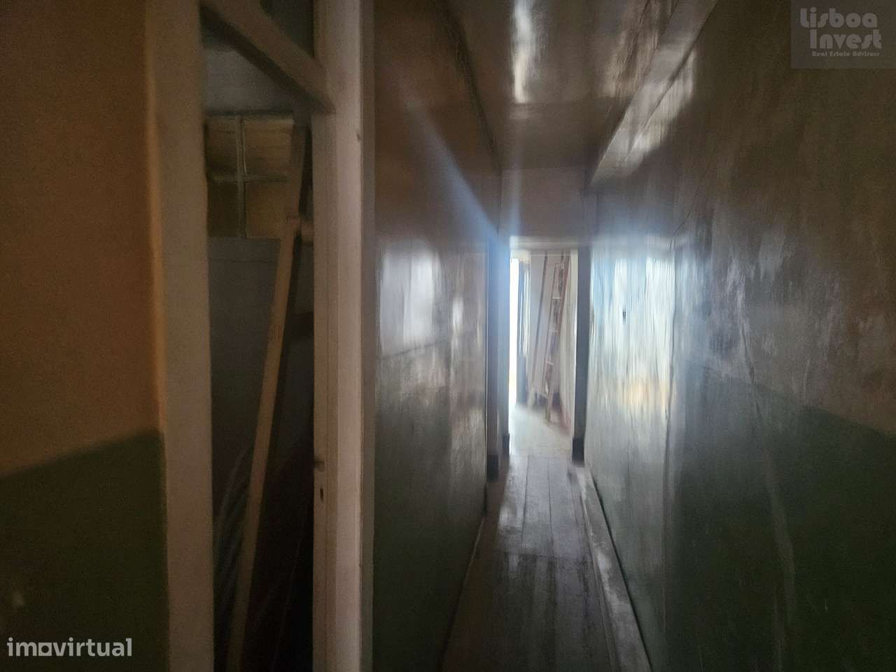 Vendo T2 para remodelação em predio totalmente remodelado - Grande imagem: 5/9