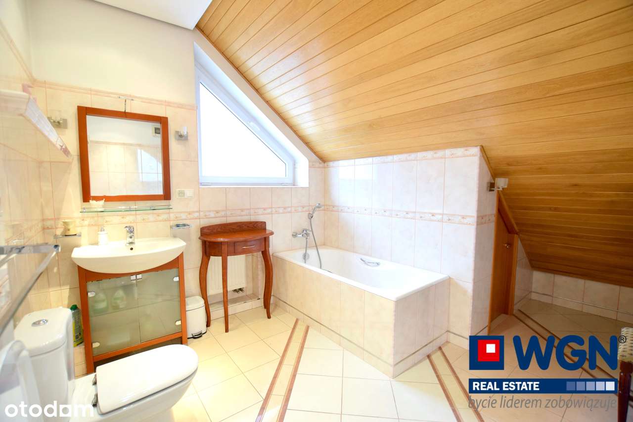 Dom z lokalem użytkowym, 6 pokoi 219,1 m² - Suwałki, ul. Olszowa-11