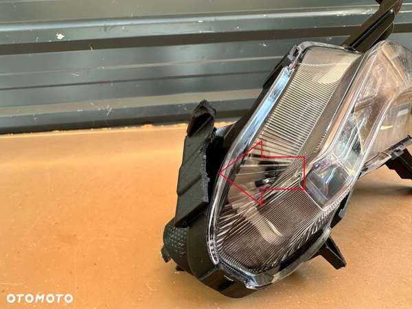 HYUNDAI I30 III FASTBACK 17- LED DRL PRAWY HALOGEN - 15