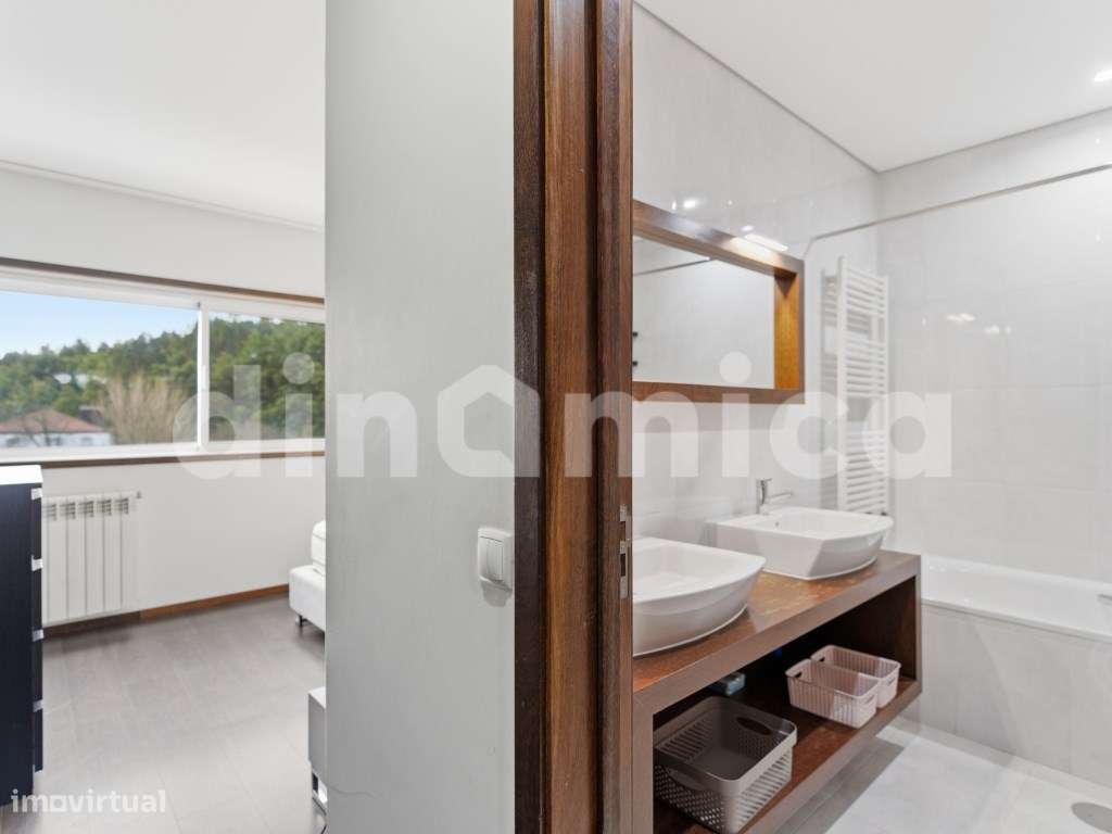 Apartamento T4-13