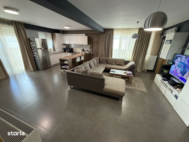 0%! Apartament cu 3 camere, 79mp + balcon de 36mp + Pod, zona Soarelui-0