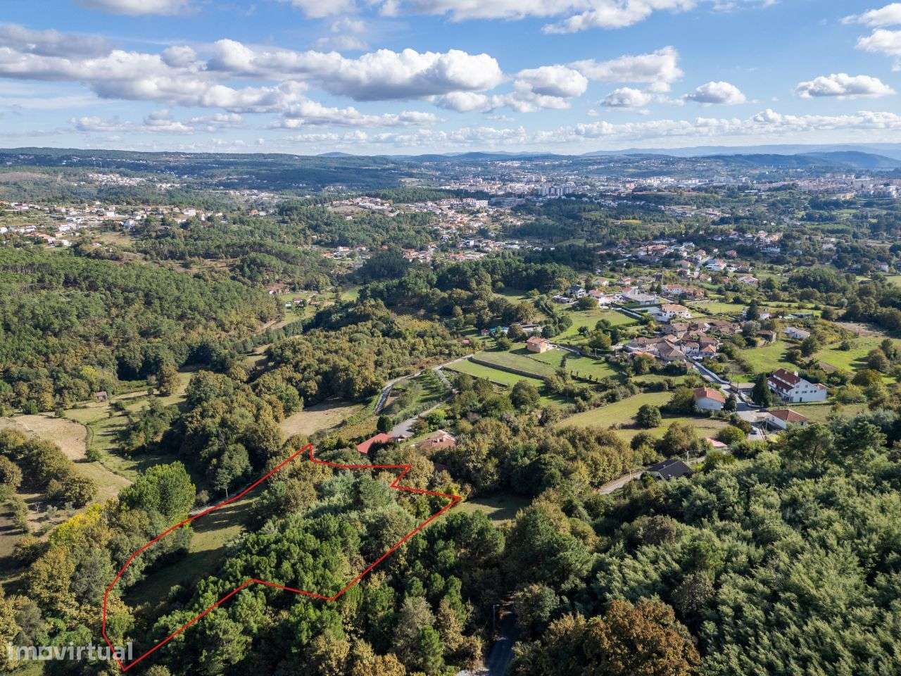 Moradia para restauro em quinta com 1.35Ha - Borbelinha, Adoufe-28