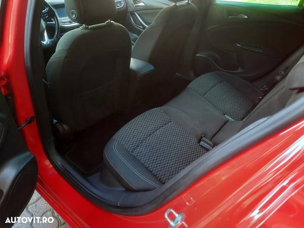 Opel Astra 1.4 Turbo Business - 7