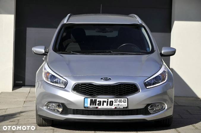 Kia Ceed 1.6 CRDi 128 ISG SW Platinum Edition - 2