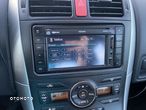 Toyota Auris 2.0 D-4D Prestige - 10