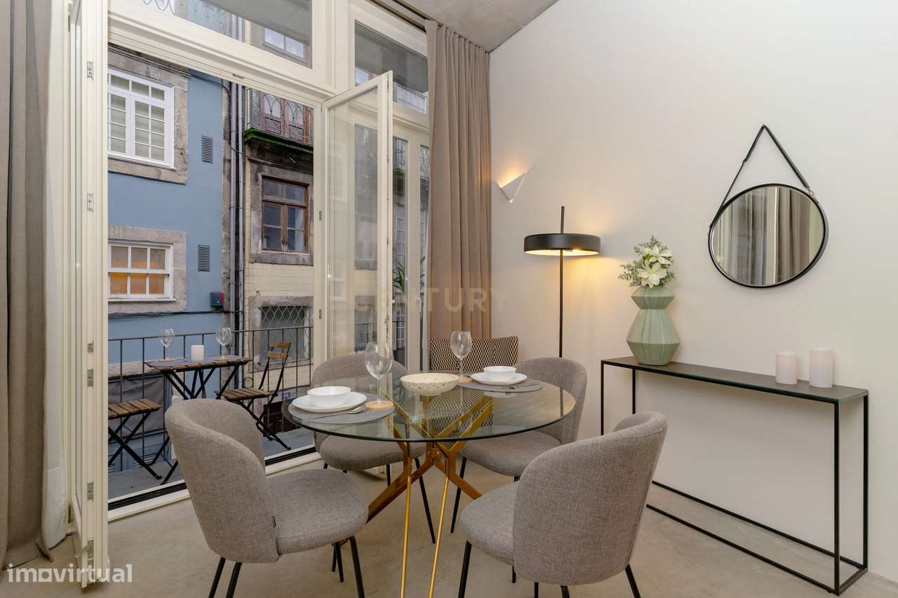 Apartamento Mobilado e Equipado com Licença de Alojamento Local na Bai - Grande imagem: 2/36