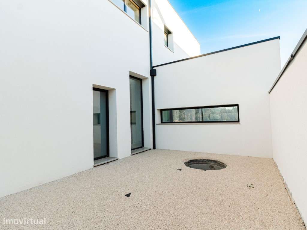 Moradia T4 em construção a poucos minutos de Coimbra!-31