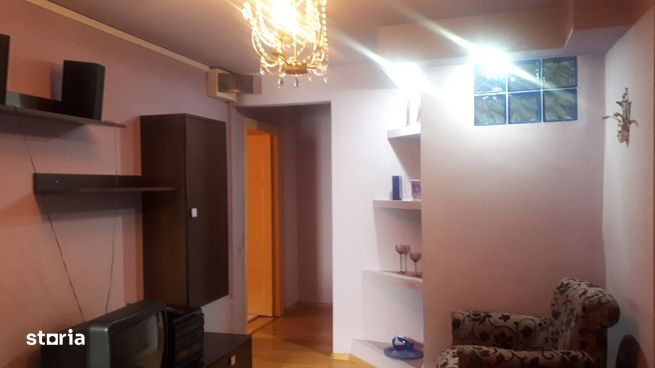 Cafrom Imobiliare -ULTRACENTRAL - Apartament tip STUDIO de Vanzare-1