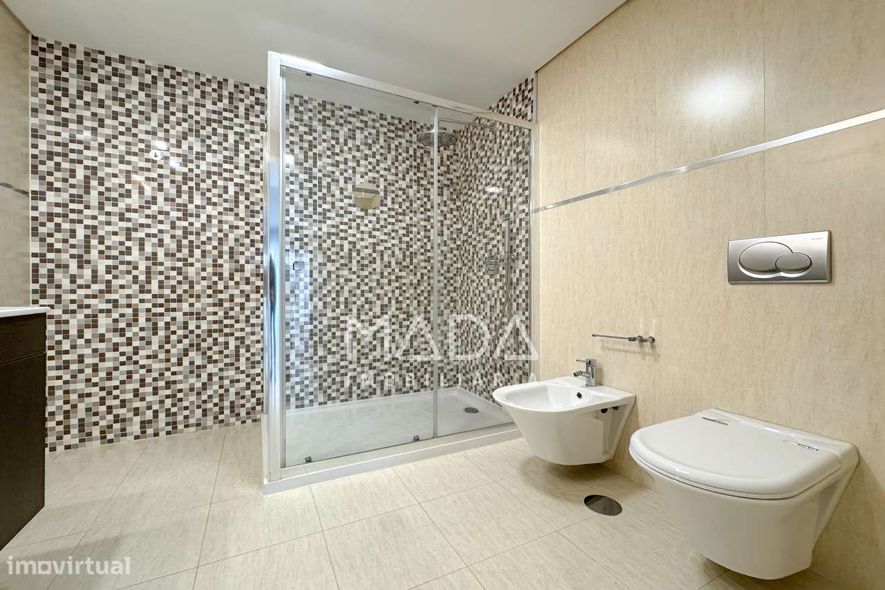 Apart. T3 c/garagem fechada perto do Holmes Place em Fraião, Braga-12